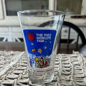 The 1982 World's Fair May-October 1982 Knoxville, Tennessee USA Glass McD